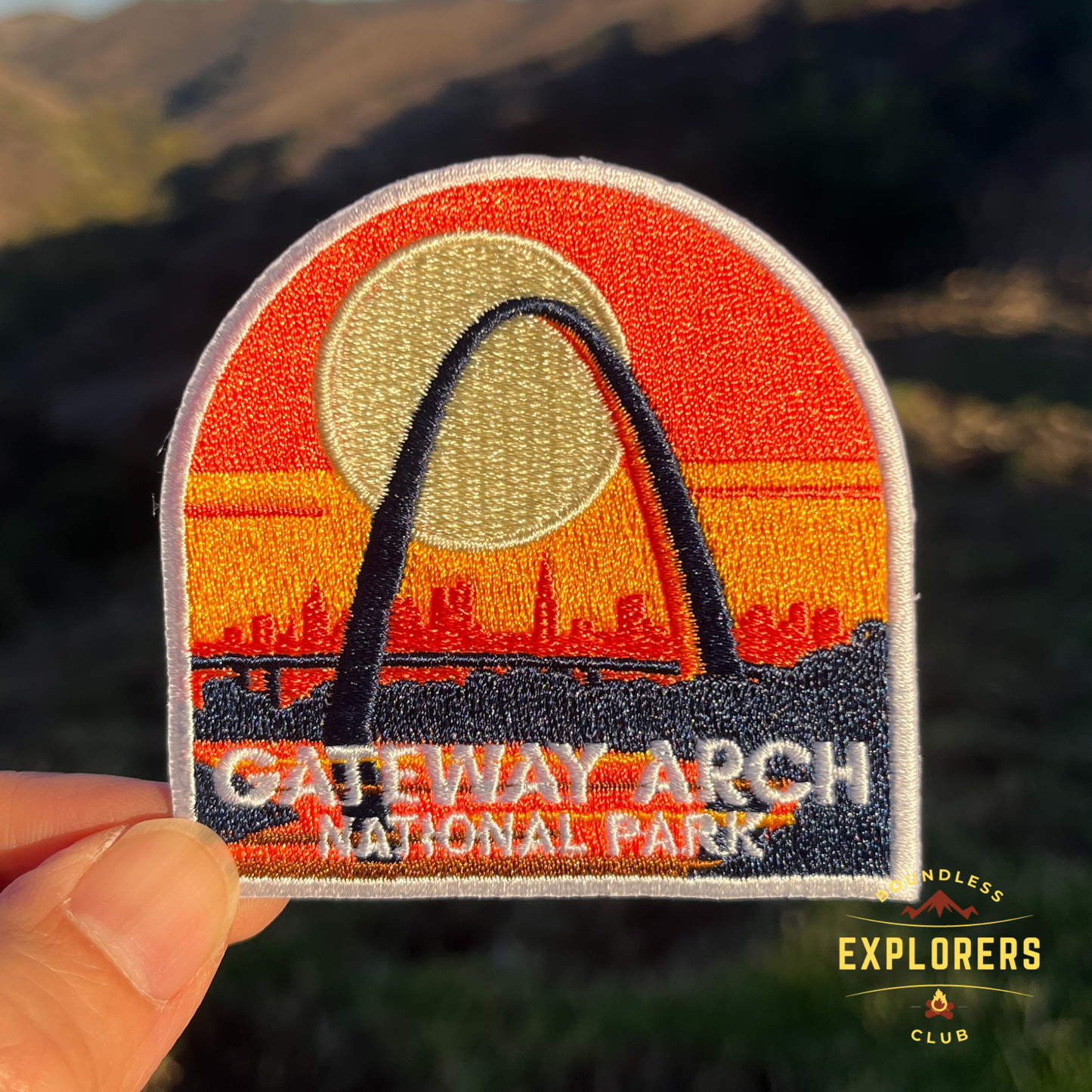 Gateway Arch Patch for Backpack Denim Jacket Iron On Embroidery Patch Themed Camping Nature Mountain USA Travel Gifts for Her Him